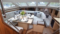 Yacht RAVEN -  Dining area